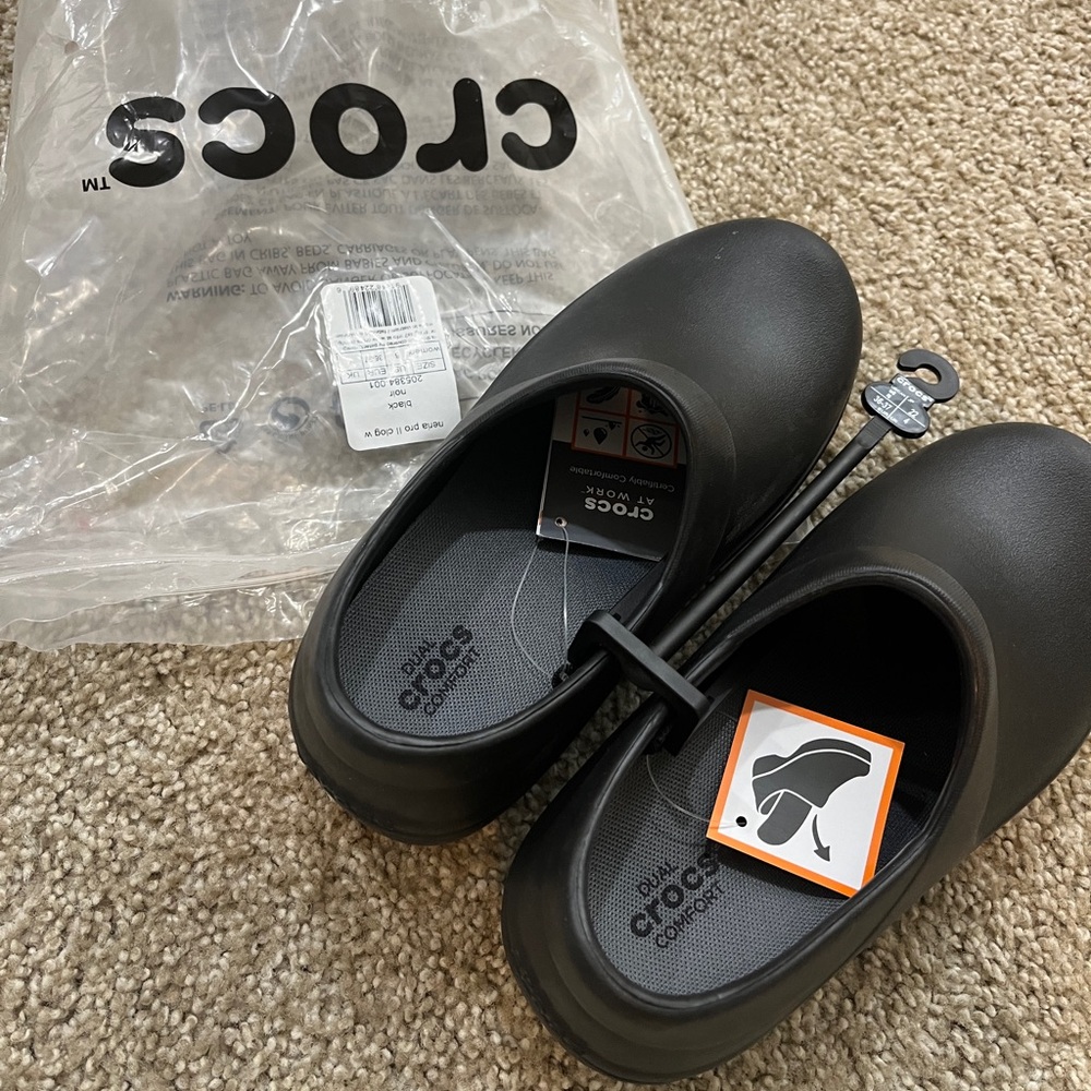 CROCS Women's Black Work Clogs Mules
